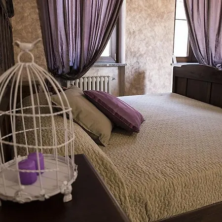 빌라 Sleeps 2 With Pool And Air Con *